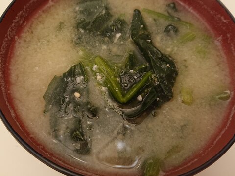 小松菜とほうれん草の味噌汁